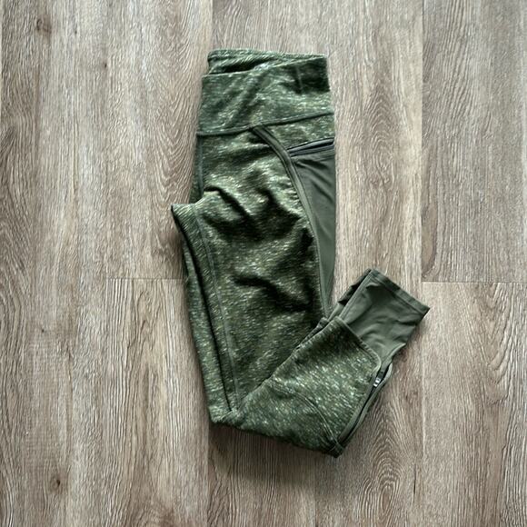 Hylete Nimbus Caprite Crop Leggings - Picture 1 of 6